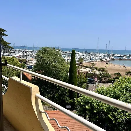 La Calanque Hotel